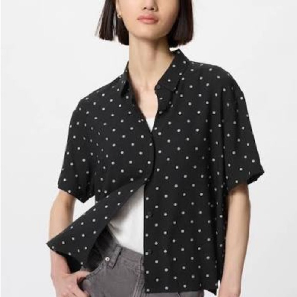 Uniqlo Short Sleeve Button-Up Blouse | Black Polka Dot | Size S